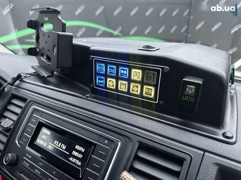 Volkswagen Transporter 2017 - фото 21