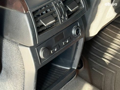 BMW X5 2012 серый - фото 18