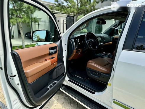 Toyota Sequoia 2020 - фото 10