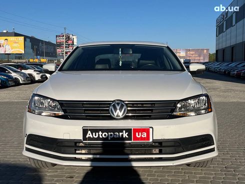 Volkswagen Jetta 2016 белый - фото 6