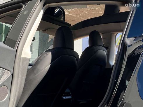 Tesla Model Y 2023 - фото 15