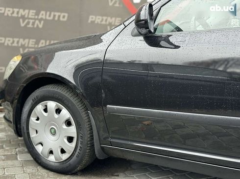 Skoda Octavia 2011 - фото 17