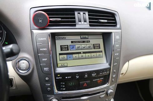 Lexus IS 2010 - фото 17
