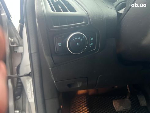 Ford Focus 2017 серый - фото 20