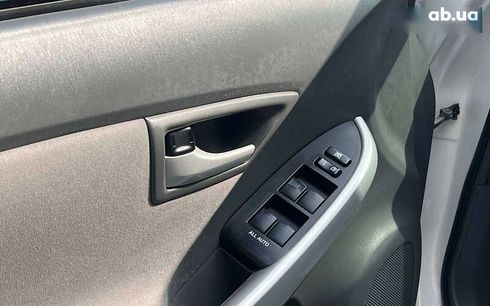 Toyota Prius 2010 - фото 7