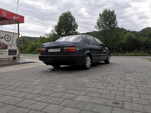 Volkswagen Passat 1988 серый - фото 7