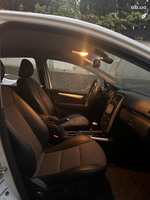 Mercedes-Benz B-Класс 2007 белый - фото 8