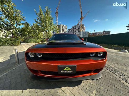 Dodge Challenger 2020 - фото 3
