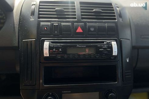 Volkswagen Polo 2006 - фото 16