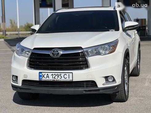 Toyota Highlander 2015 - фото 6