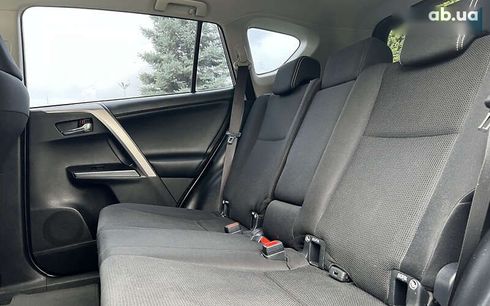 Toyota RAV4 2017 - фото 10