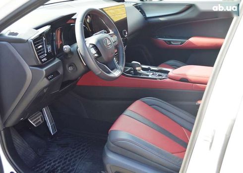 Lexus NX 2022 - фото 21