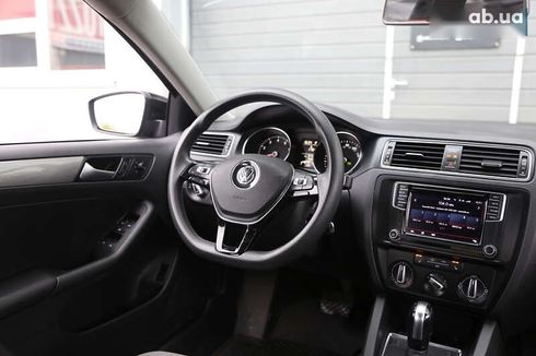 Volkswagen Jetta 2017 - фото 9