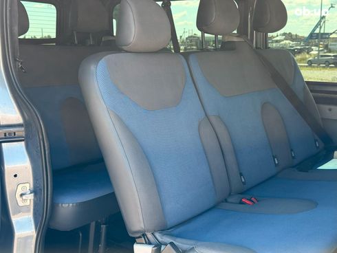 Renault Trafic 2014 серый - фото 18