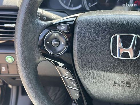 Honda Accord 2017 - фото 17