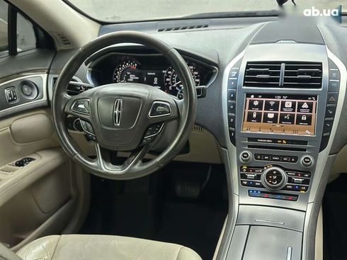 Lincoln MKZ 2017 - фото 24