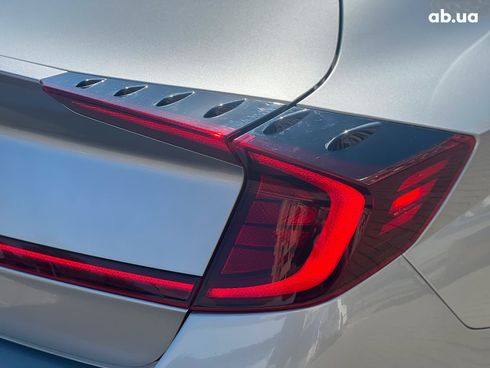Hyundai Sonata 2020 серый - фото 12