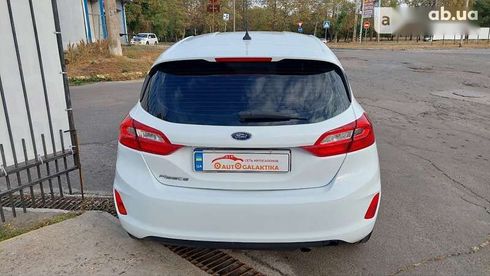 Ford Fiesta 2018 - фото 5