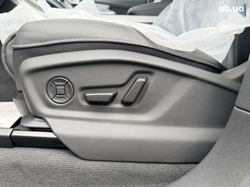 Audi SQ8 2025 - фото 18