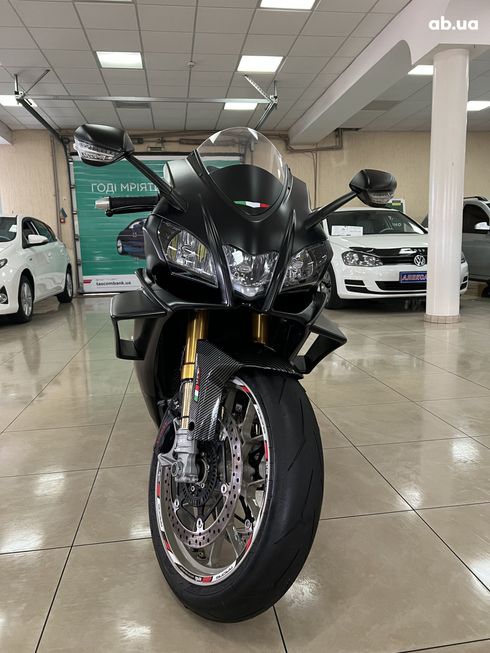 Aprilia RSV4 2019 черный - фото 15