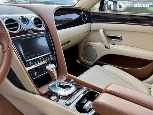 Bentley Continental 2013 - фото 21