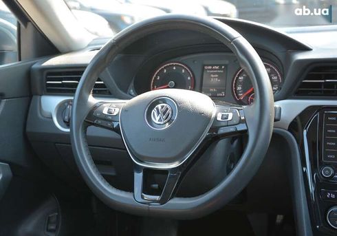Volkswagen Passat 2021 - фото 23
