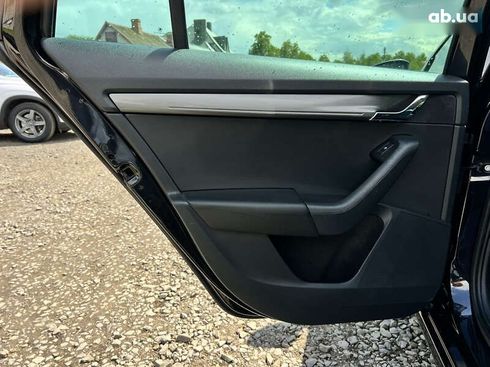 Skoda Octavia 2020 - фото 27