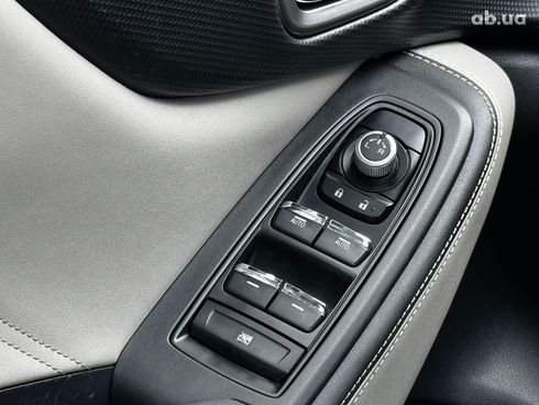 Subaru Forester 2023 зеленый - фото 32