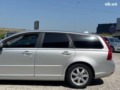 Volvo V50 2010 серый - фото 6