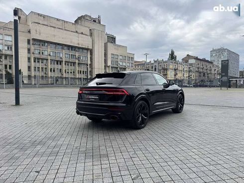 Audi RS Q8 2020 - фото 7