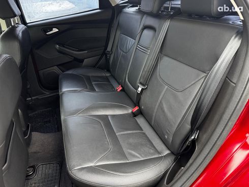 Ford Focus 2015 красный - фото 36