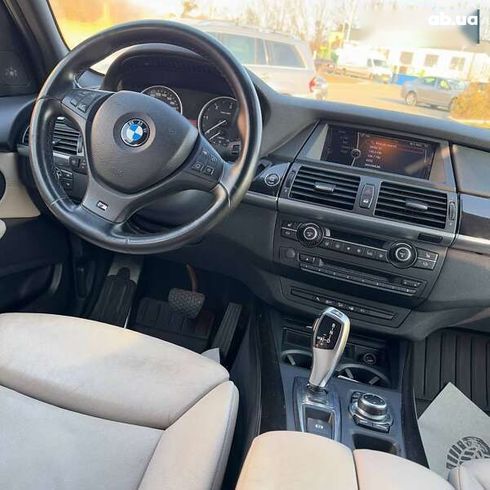 BMW X5 2011 - фото 11