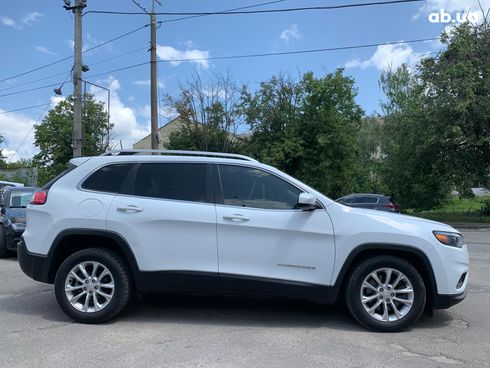 Jeep Cherokee 2018 белый - фото 4