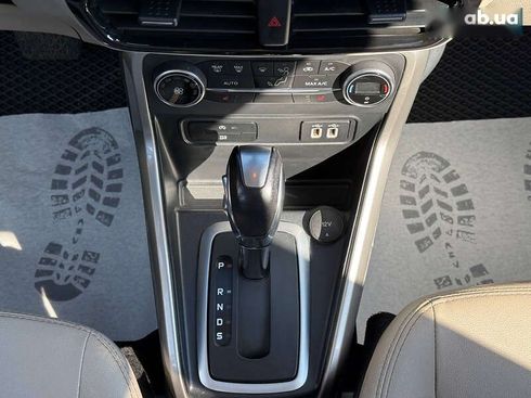 Ford EcoSport 2018 - фото 19