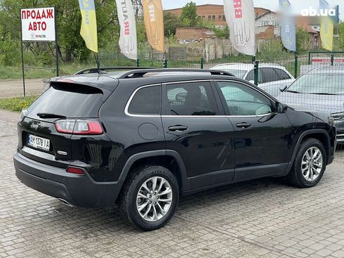 Jeep Cherokee 2022 - фото 15