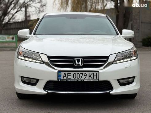 Honda Accord 2013 - фото 16