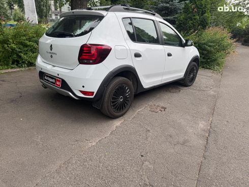 Renault Sandero 2020 белый - фото 14