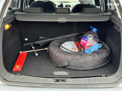 Ford Kuga 2011 серый - фото 20