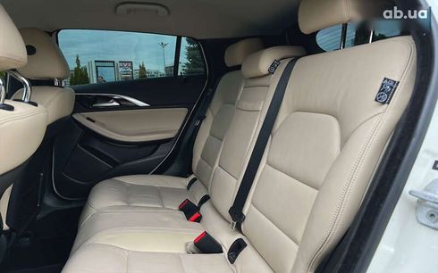 Infiniti QX30 2017 - фото 11