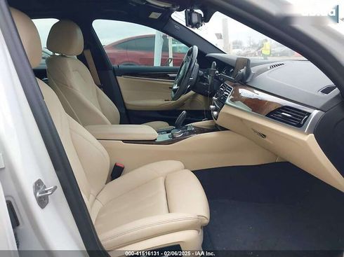 BMW 5 серия 2019 - фото 2