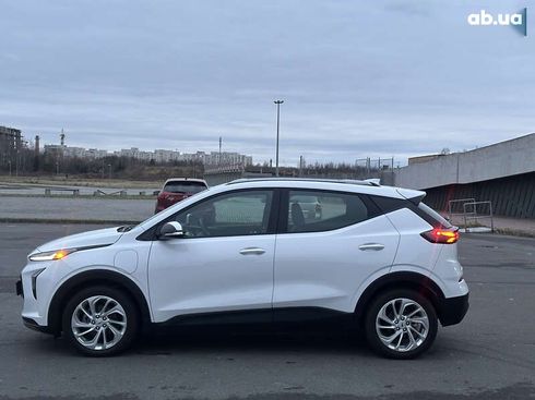 Chevrolet Bolt 2023 - фото 5