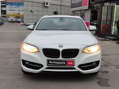 BMW 2 серия 2016 белый - фото 2