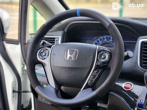 Honda Odyssey 2017 - фото 22