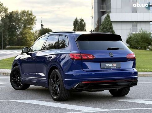 Volkswagen Touareg 2022 - фото 8