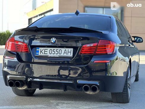 BMW 5 серия 2016 - фото 12