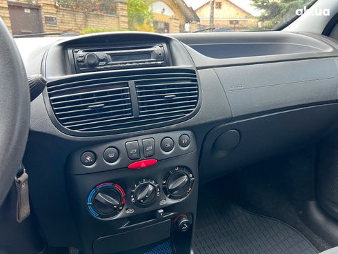 Fiat Punto 2008 черный - фото 12