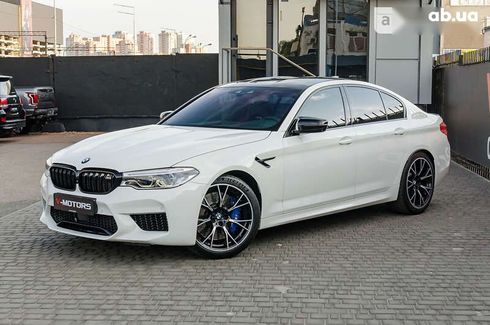 BMW M5 2018 - фото 2