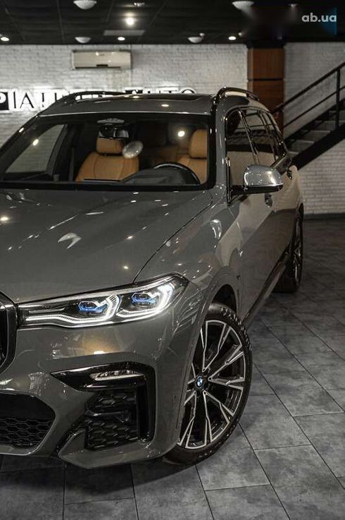 BMW X7 2022 - фото 30