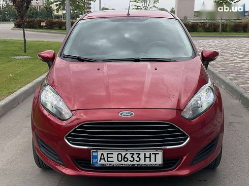Ford Fiesta 2015 - фото 2
