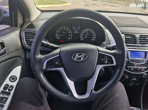 Hyundai Accent 2011 - фото 14